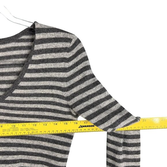 Michael Kors Womens S Y2K Gray Striped V-Neck 100% Cashmere Sweater Long Sleeve - Picture 8 of 14